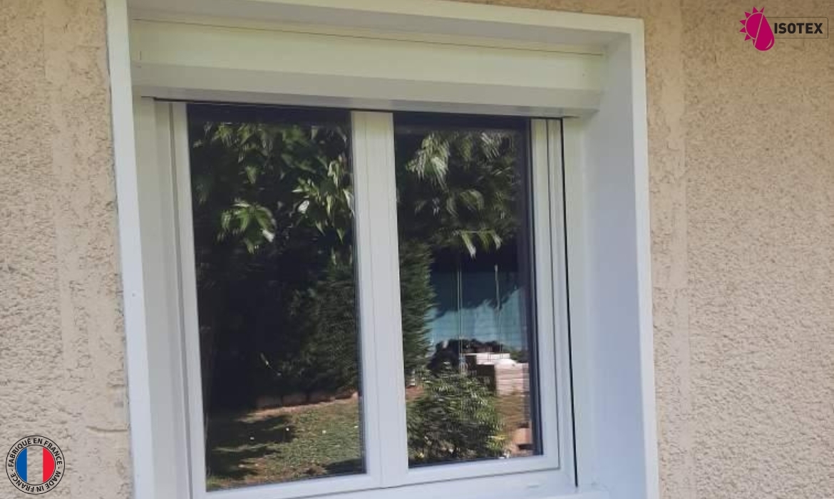 Fenêtre PVC 2 vantaux sur mesure en rénovation vers Heyrieux (38540) – Fabrication française 