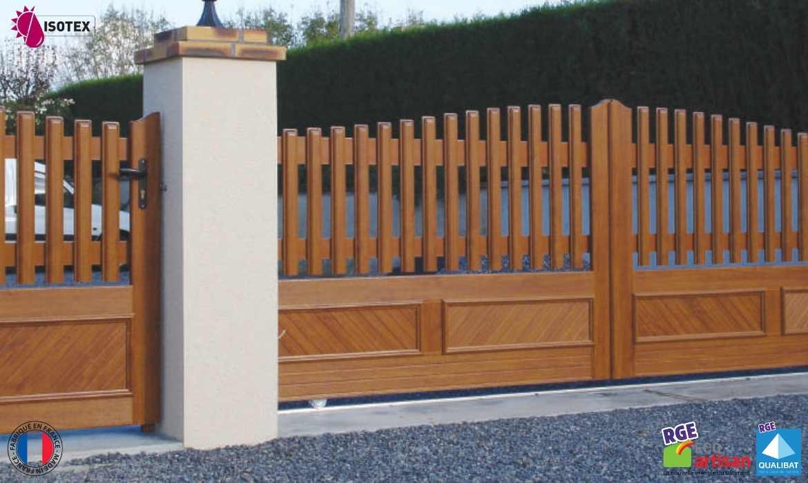 Portails PVC sur mesure en Nord-Isère : fabrication française, durabilité et élégance pour votre extérieur