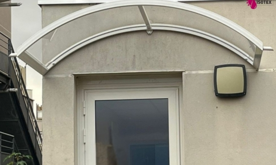 Marquise Aluminium Vitrée sur Mesure près de La Tour-du-Pin – Fabrication Française et Pose Soignée par Isotex