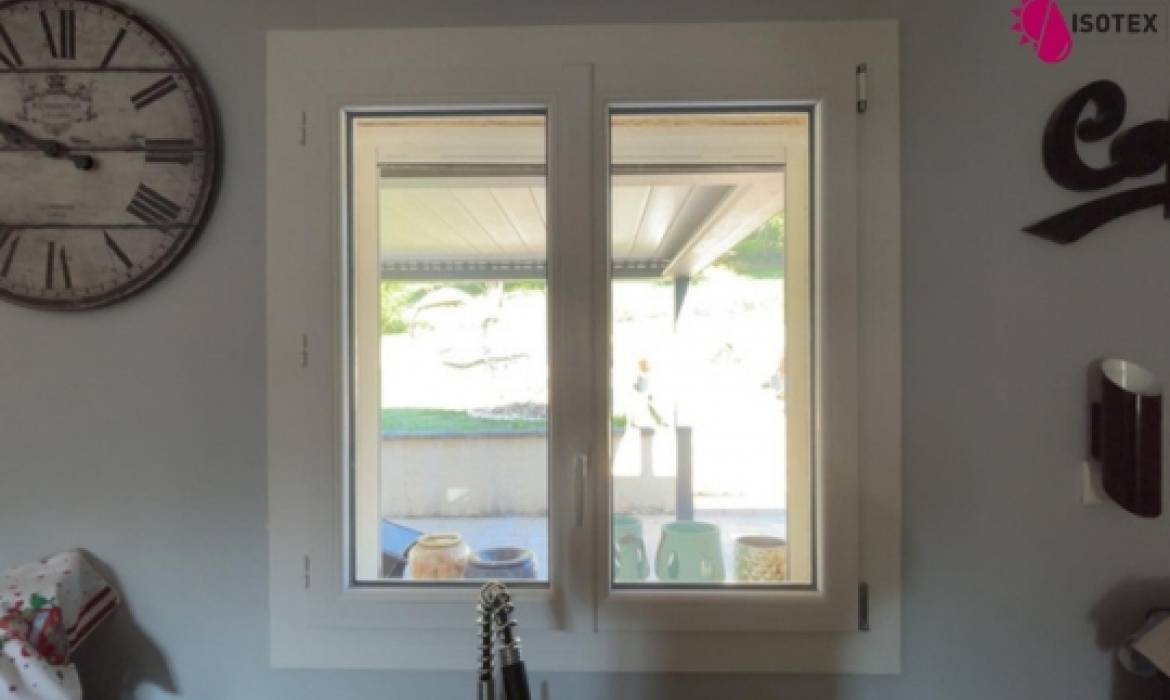 Porte-fenêtre et fenêtres PVC sur mesure à Pont-de-Beauvoisin (73330)