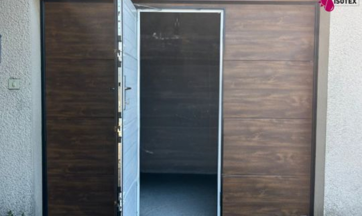 Porte de Garage sur mesure à Crémieu - Fabrication Française