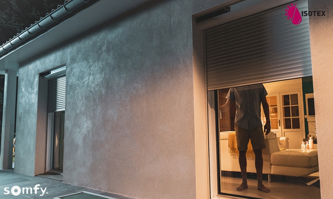 Volets roulants solaires sur mesure : la solution grand confort
