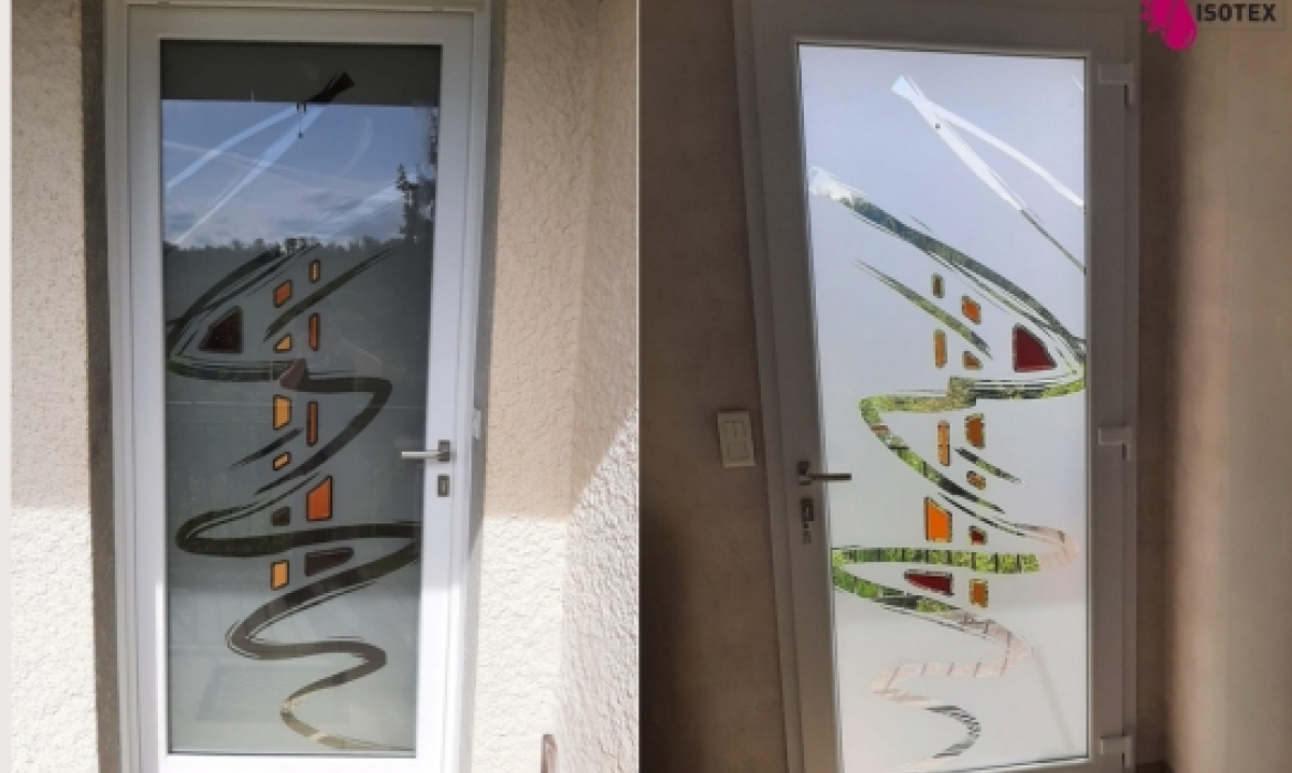 Réalisation d’une porte d’entrée PVC sur mesure vers La Verpillière (38290)