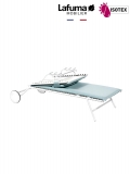 Bayanne bain de soleil terrasse et bord de piscine Lafuma Mobilier Opale Hedona - Toile coloris bleu céladon et Structure coloris kaolin
