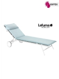Bayanne bain de soleil terrasse et bord de piscine Lafuma Mobilier Opale Hedona - Toile coloris bleu céladon et Structure coloris kaolin