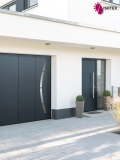 Porte de garage sectionnelle latérale
