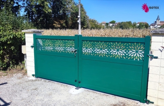 Portail aluminium sur mesure aux alentours de Ruy (38300)
