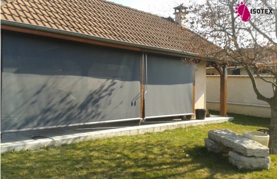 Store de Fenêtre Vertical près de La Côte Saint André (38260) en Nord Isère