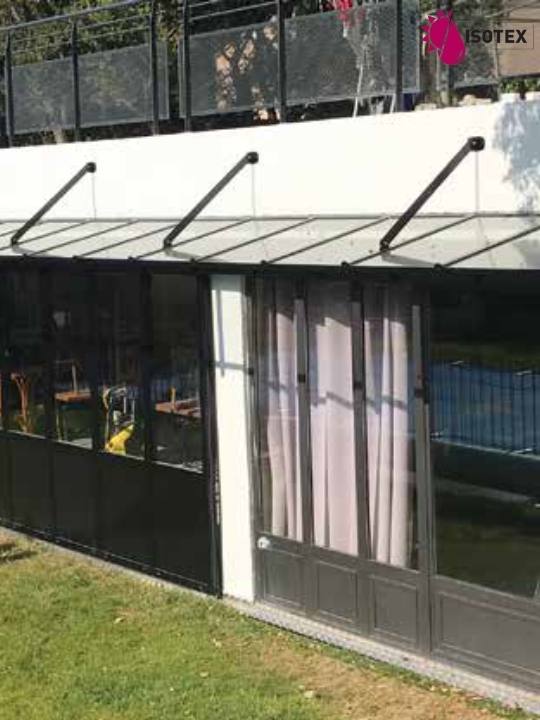 Marquise pour porte d'entrée