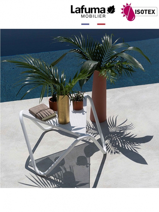 Table basse perforée Lafuma Mobilier Vogue Opale - Plateau coloris kaolin et Pieds coloris kaolin