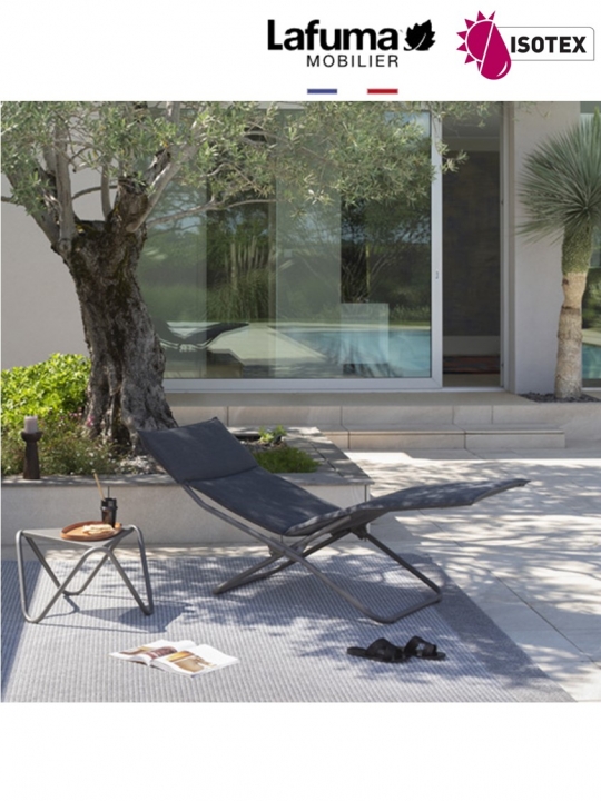 Bayanne chaise longue terrasse et bord de piscine Lafuma Mobilier Gordes Hedona - Toile coloris jade et Structure coloris titane