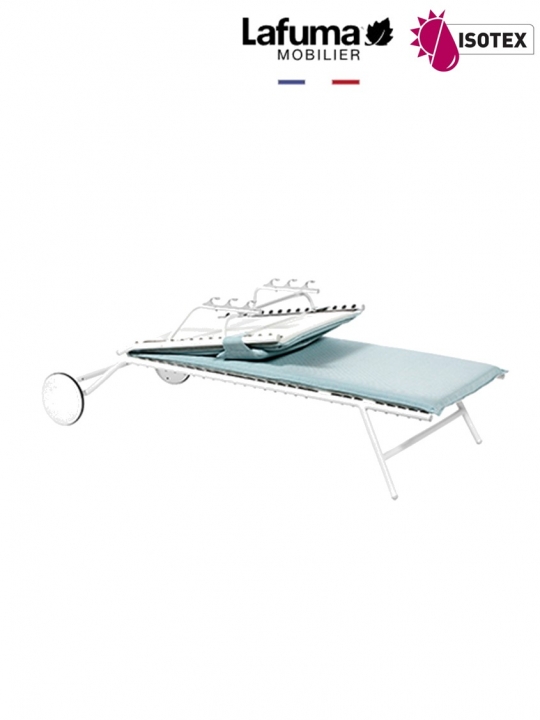 Bayanne bain de soleil terrasse et bord de piscine Lafuma Mobilier Opale Hedona - Toile coloris bleu céladon et Structure coloris kaolin