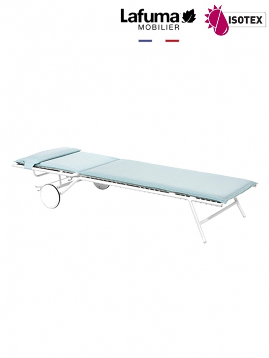 Bayanne bain de soleil terrasse et bord de piscine Lafuma Mobilier Opale Hedona - Toile coloris bleu céladon et Structure coloris kaolin