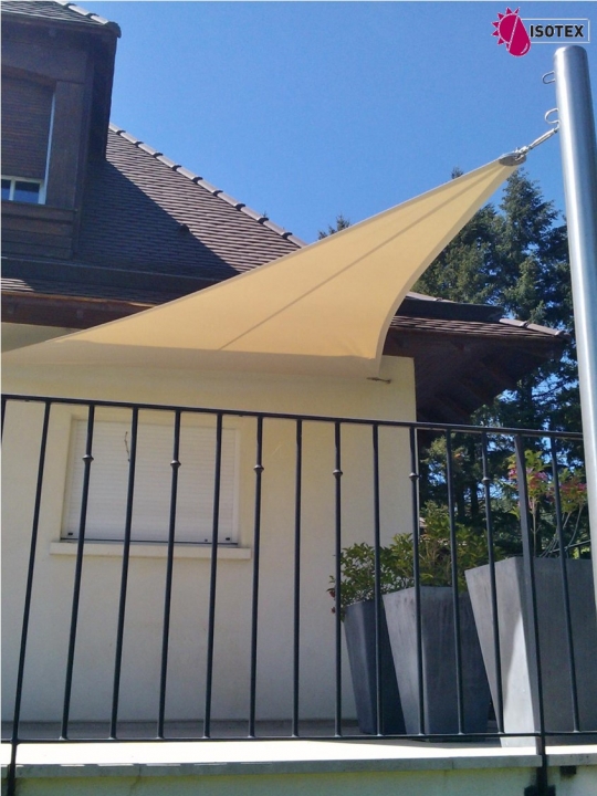 Voile d'ombrage Eliante Star Triangle sur mesure